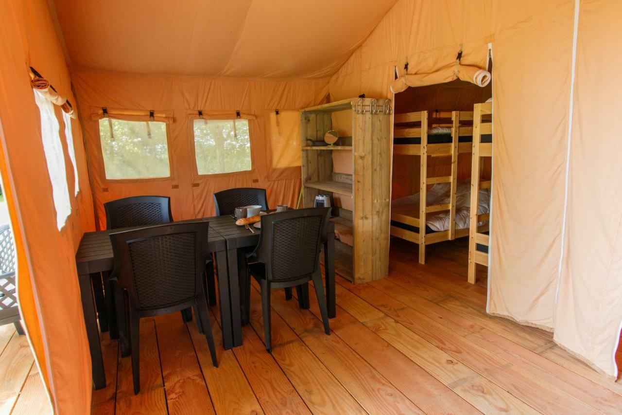Safaritent At Campingpark De Koekamp Hotel Epe Kültér fotó